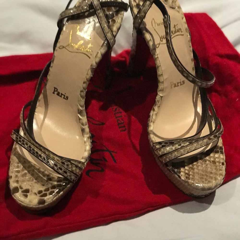 Python shoes
